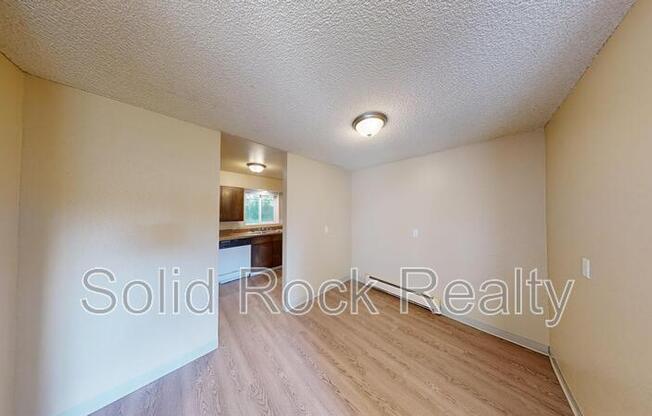 4740 SCENIC CIR