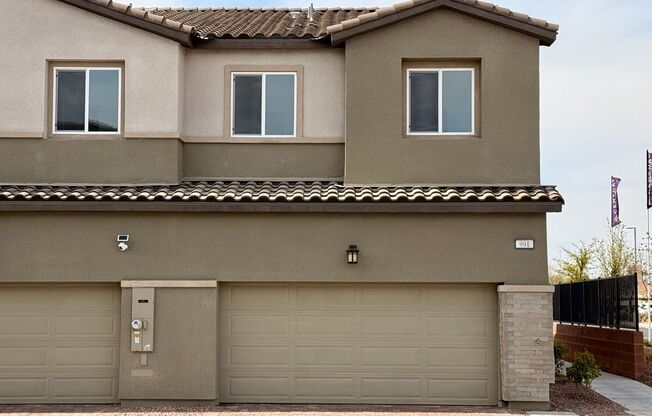 BRAND NEW 3 BED 2.5 BATH 2 CAR GARAGE TOWNHOUSE FOR RENT!