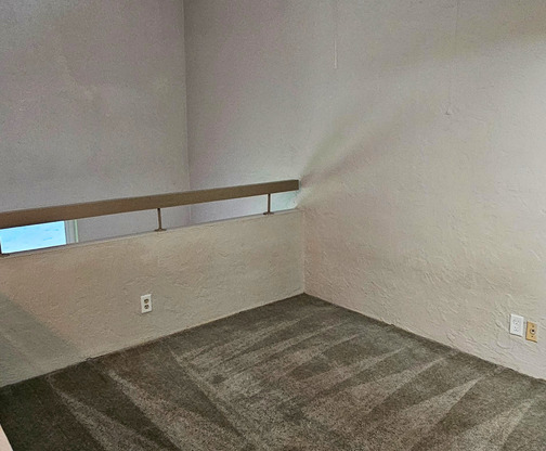 1 bed, 1 bath, $1,200, Unit 31