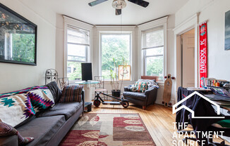 1245 W Newport Ave, Chicago IL 1