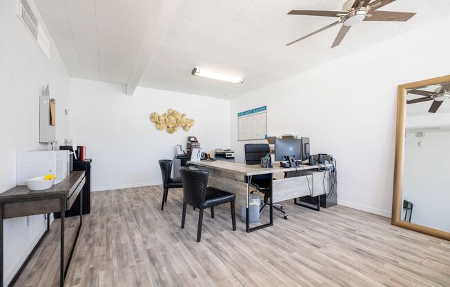 2 beds, 1 bath, 780 sqft, $1,149, Unit 11502