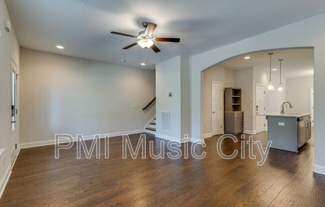 1729 OLD DRAKES CRK RD