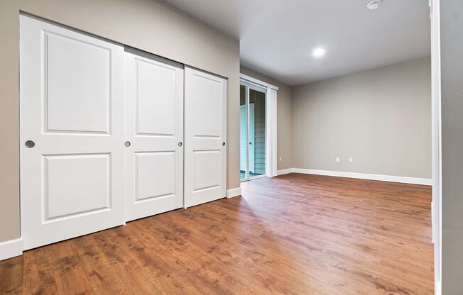 Studio, 1 bath, 466 sqft, $1,525, Unit D-300