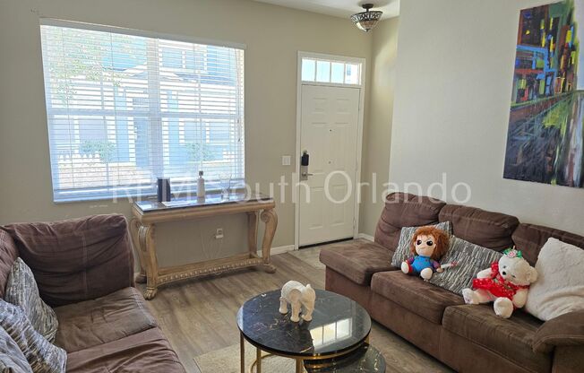 3/2 Fully Furnished property in Venetian Bay Villages