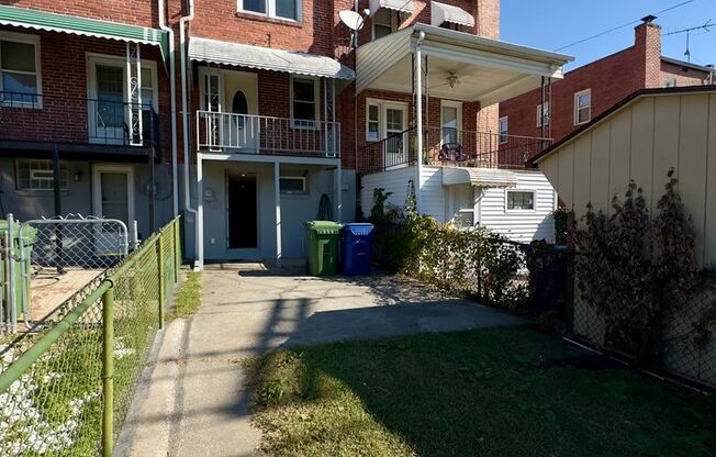 2 beds, 2 baths, $1,700