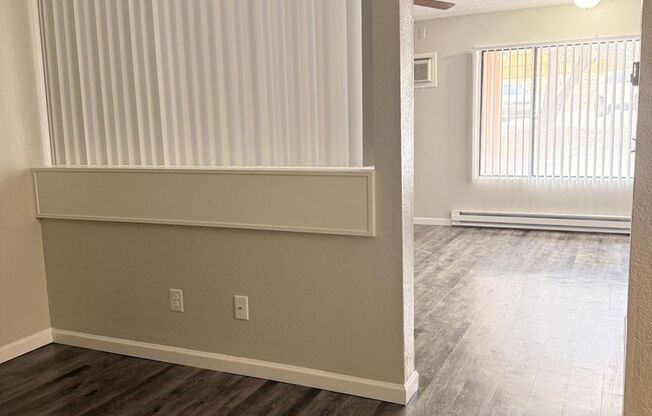 Studio, 1 bath, 520 sqft, $895, Unit 107