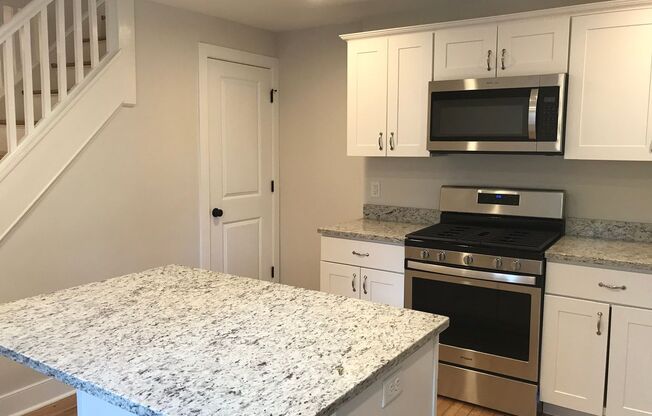 2 beds, 1.5 baths, $2,800