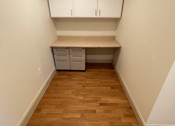 1 bed, 1 bath, 812 sqft, $3,400, Unit 1803