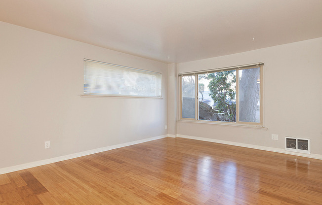 951 Wallingford Apts