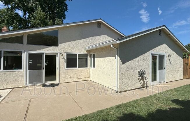 3 beds, 2 baths, 1,574 sqft, $2,745