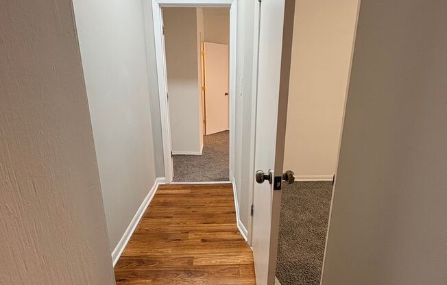 3 beds, 1 bath, 1,003 sqft, $1,350, Unit CA 127.5-1W