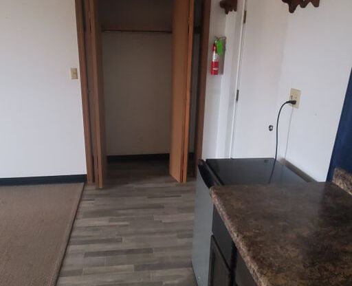 Studio, 1 bath, $600, Unit #4