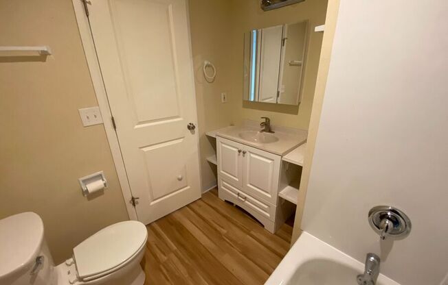 1441 NW 52nd St