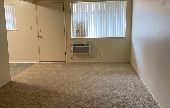 1 bed, 1 bath, 600 sqft, $1,850, Unit 161-06