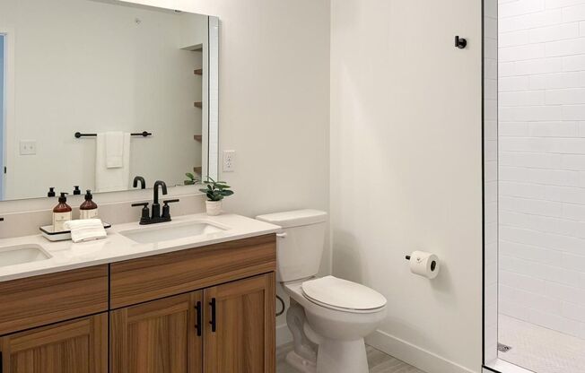 1 bed, 1 bath, 721 sqft, $1,795, Unit 203