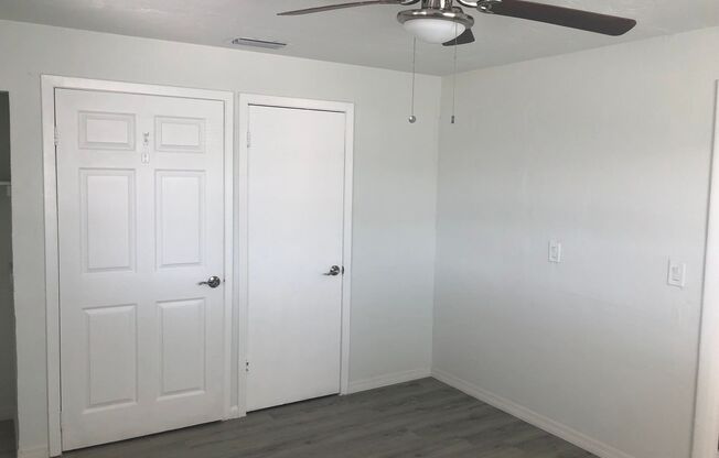 2 beds, 2 baths, 1,000 sqft, $1,350, Unit Unit B