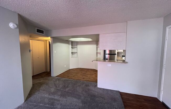 1 bed, 1 bath, 633 sqft, $1,340, Unit 237