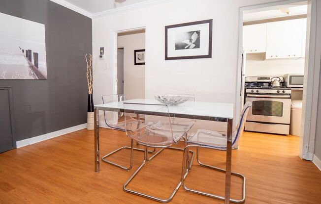 2 beds, 1 bath, 750 sqft, $1,795, Unit C305