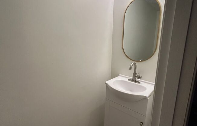 2 beds, 2.5 baths, $1,600, Unit # 25