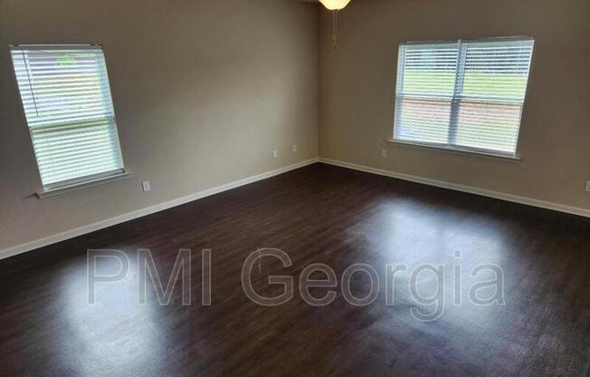 170 INNIS BRK CIR
