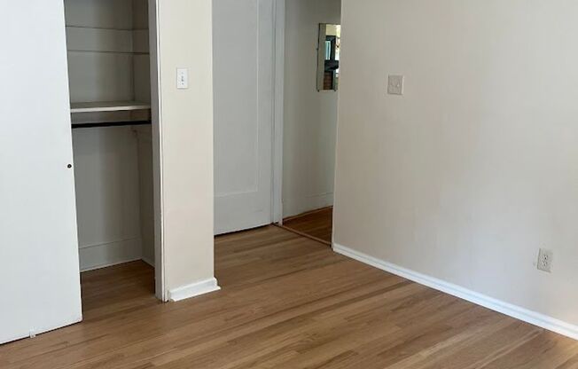 1 bed, 1 bath, $1,550, Unit S7