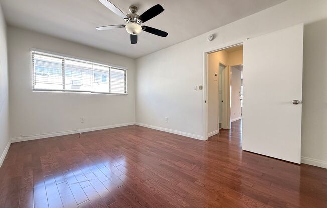 1 bed, 1 bath, $2,295, Unit 12