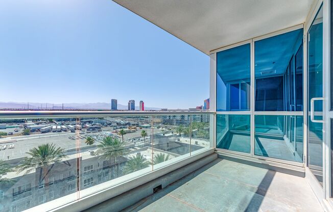 2 beds, 2 baths, $2,850