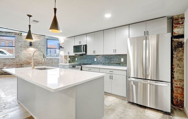 2 beds, 2 baths, 1,340 sqft, $1,925, Unit 101