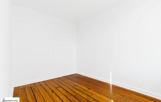 1 bed, 1 bath, $3,950, Unit 5