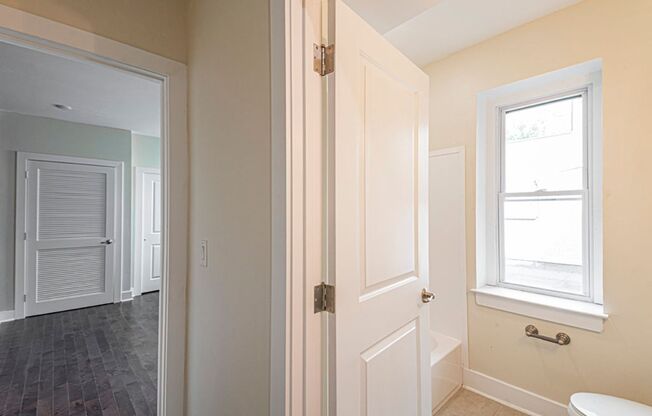 South Street One Bedroom Apartment