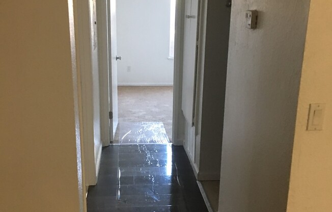 2 beds, 1 bath, 825 sqft, $1,695, Unit 0125