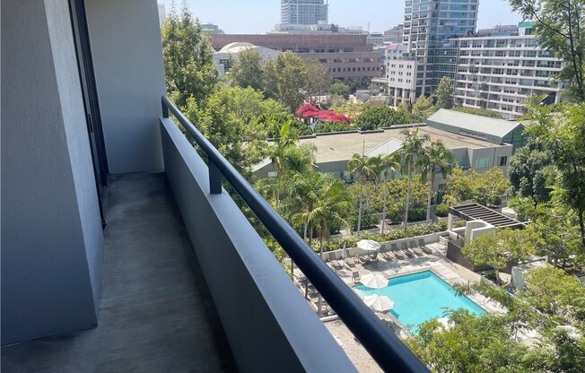 1 bed, 1 bath, 754 sqft, $2,300, Unit 902