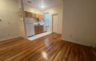 1238 COMMONWEALTH AVE