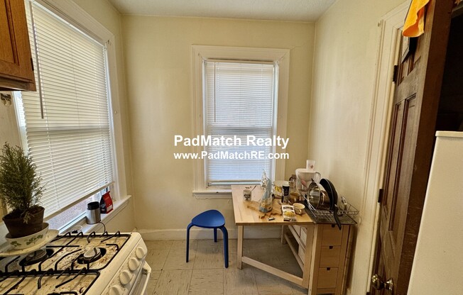 44 Central St