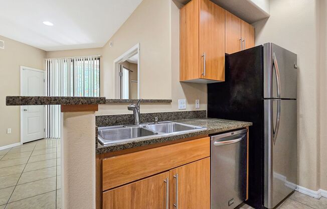 2 beds, 2 baths, $1,525, Unit UNIT 1116