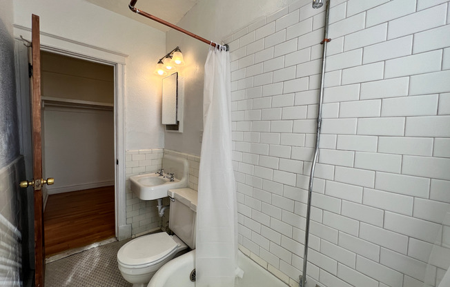 1 bed, 1 bath, 525 sqft, $1,110, Unit 316