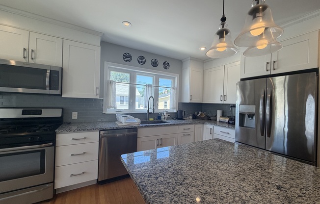 416 BAKER ST
