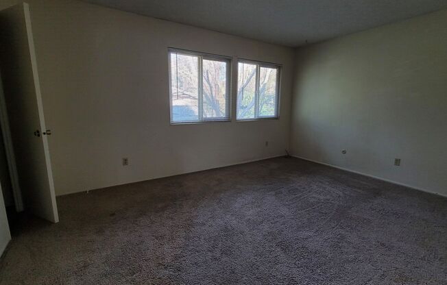 2 beds, 1 bath, $1,805