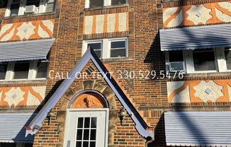 1419 ROYCROFT AVE