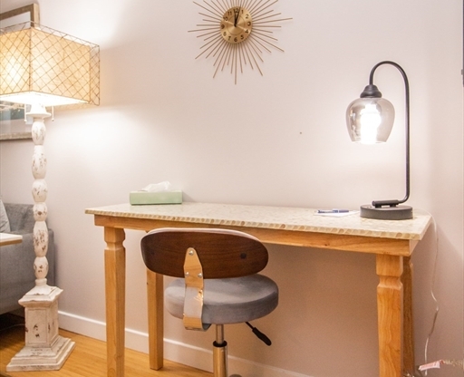 2 beds, 2 baths, 1,080 sqft, $5,750, Unit 401