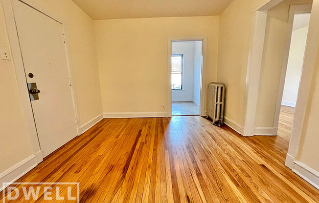 2647 N Spaulding Ave