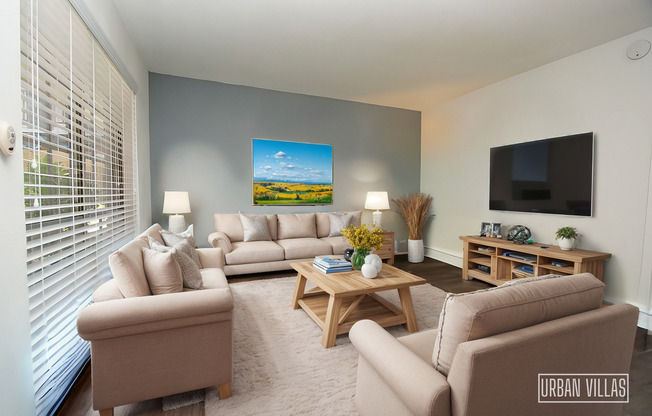2 beds, 1.5 baths, 900 sqft, $1,349, Unit 222