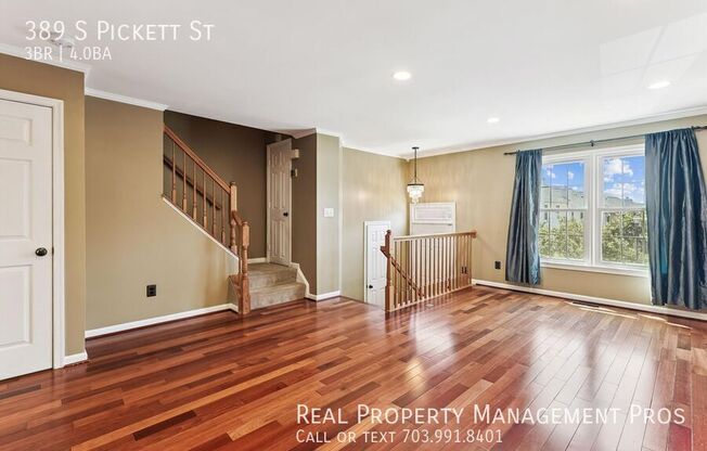 389 S PICKETT ST