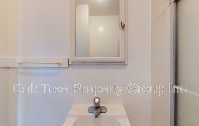 3401 INTERNATIONAL BLVD