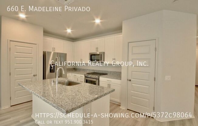 660 E MADELEINE PRIVADO
