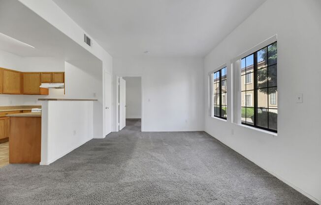 2 bed/2 bath condo in a gated community