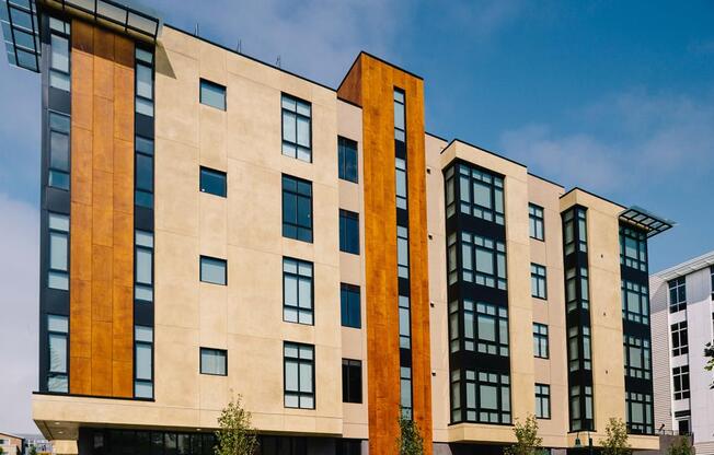 Welcome to Aquatic Fourth Street