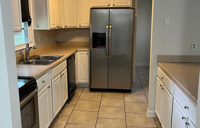 Lovely Two Bedroom in Charlotte!