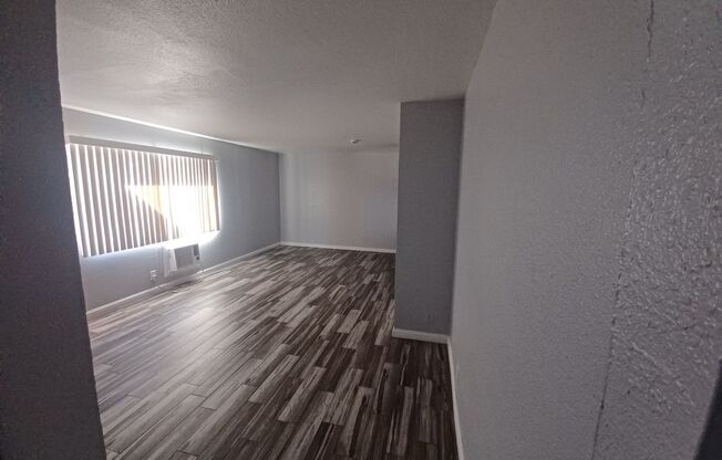 2105SUNR12/2023 GRAND
