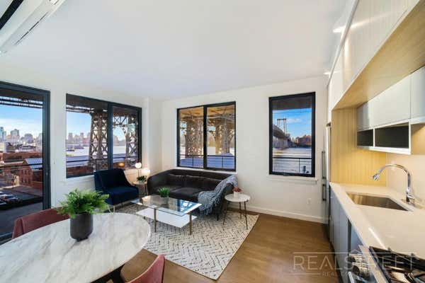 349 Kent Ave